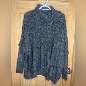 Bellissima heathered grey capped sleeve poncho